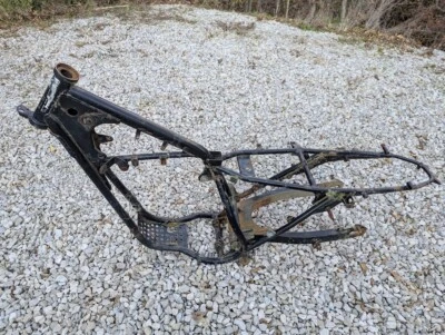 1980 SUZUKI  TS250 MAIN FRAME - Изображение 1 из 4