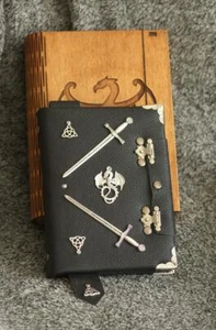 Celtic Legend series Handmade leather black paper notebook in wooden box - Picture 1 of 10