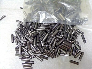 Pasador de resorte ranurado de acero, 9/16" L, acabado de sujeción liso, 1000 PK., (RG) - Imagen 1 de 4