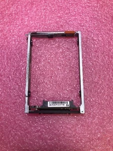 Dell EMC VNX 100-562-448 Festplatten Caddy mit Interposer (303-106-002D) - Bild 1 von 4