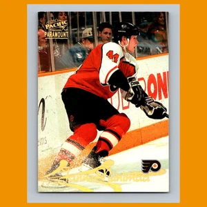 Janne Niinimaa #135 1997-98 Pacific Paramount Philadelphia Flyers Hockey Card - Picture 1 of 3