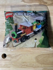 LEGO CREATOR: Tren de vacaciones de invierno (30584) - Imagen 1 de 2