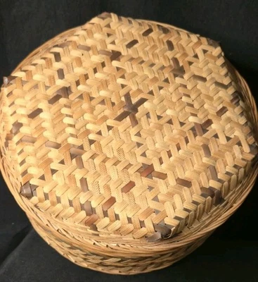 Chinese Woven Basket With Lid  9" Wide X 4" Deep Peoples Republic Of China Tag - Image 1 of 4