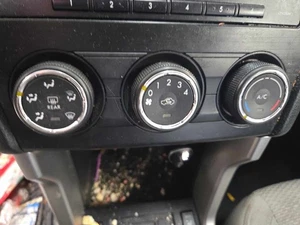 Heater A/c Control SUBARU FORESTER 14 15 - Picture 1 of 1