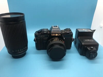 Minolta X-570 35mm Camera Minolta Pro master Spectrum Lens. Minolta Auto 220X - Image 1 of 4