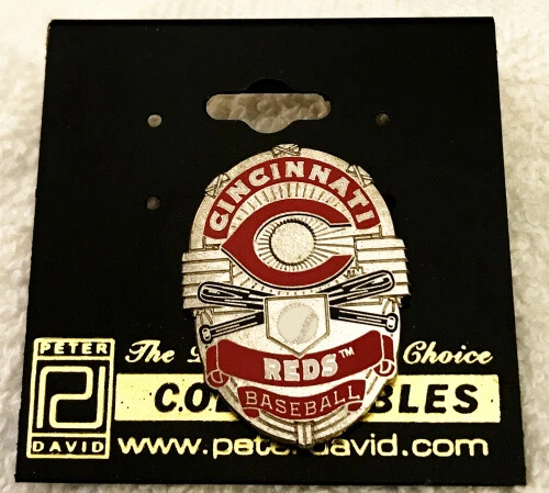 CINCINNATI REDS VINTAGE BADGE SHIELD PIN MOC - Image 1 of 1