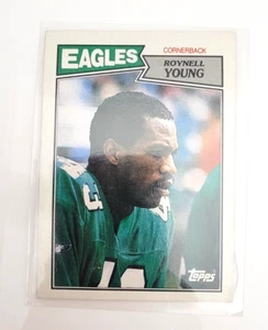 1987 Topps NFL Football Card #304 Roynell Young Philadelphia Eagles - Picture 1 of 2