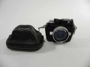 Nikonos w/35mm f2.8 W-Nikkon and case - Picture 1 of 6
