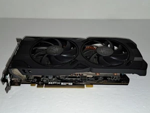 XFX AMD Radeon RX 570 4GB - Picture 1 of 8