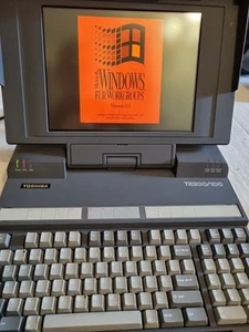 Toshiba T5200, Top Zustand, serielle Maus, Windows 3.11, original Tragetasche - Bild 1 von 20