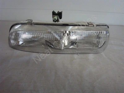 NOS 原始设备制造商别克 Regal 4 门轿车头灯 1991 - 1992 右手 — 第 1/4 张图片