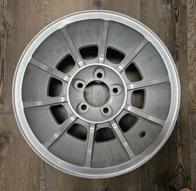 Turbine VECTOR Aluminum Wheel 15x8.5 Chevrolet C3 CORVETTE  - Image 1 of 4
