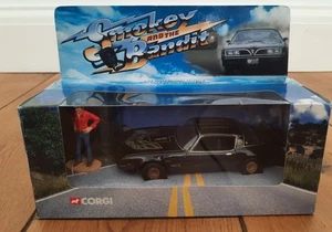 Corgi CC54508 'Smokey and the Bandit' Pontiac Firebird Resin Figure - Picture 1 of 5