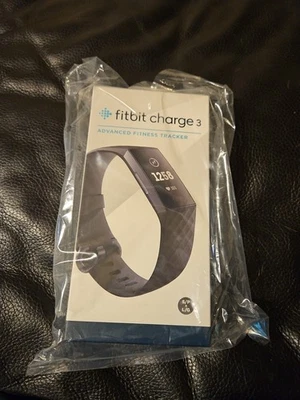 Fitbit Charge 3 Fitness Tracker - Advanced Fitness Tracker - Bild 1 von 3