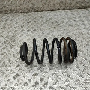 Mercedes-Benz Vito Tourer W447 Heck rechts Spulen Spring A4473240804 27560411 - Bild 1 von 6