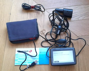 GPS TOMTOM + Câbles + Sacoche + Accessoires + Prise - Photo 1/13