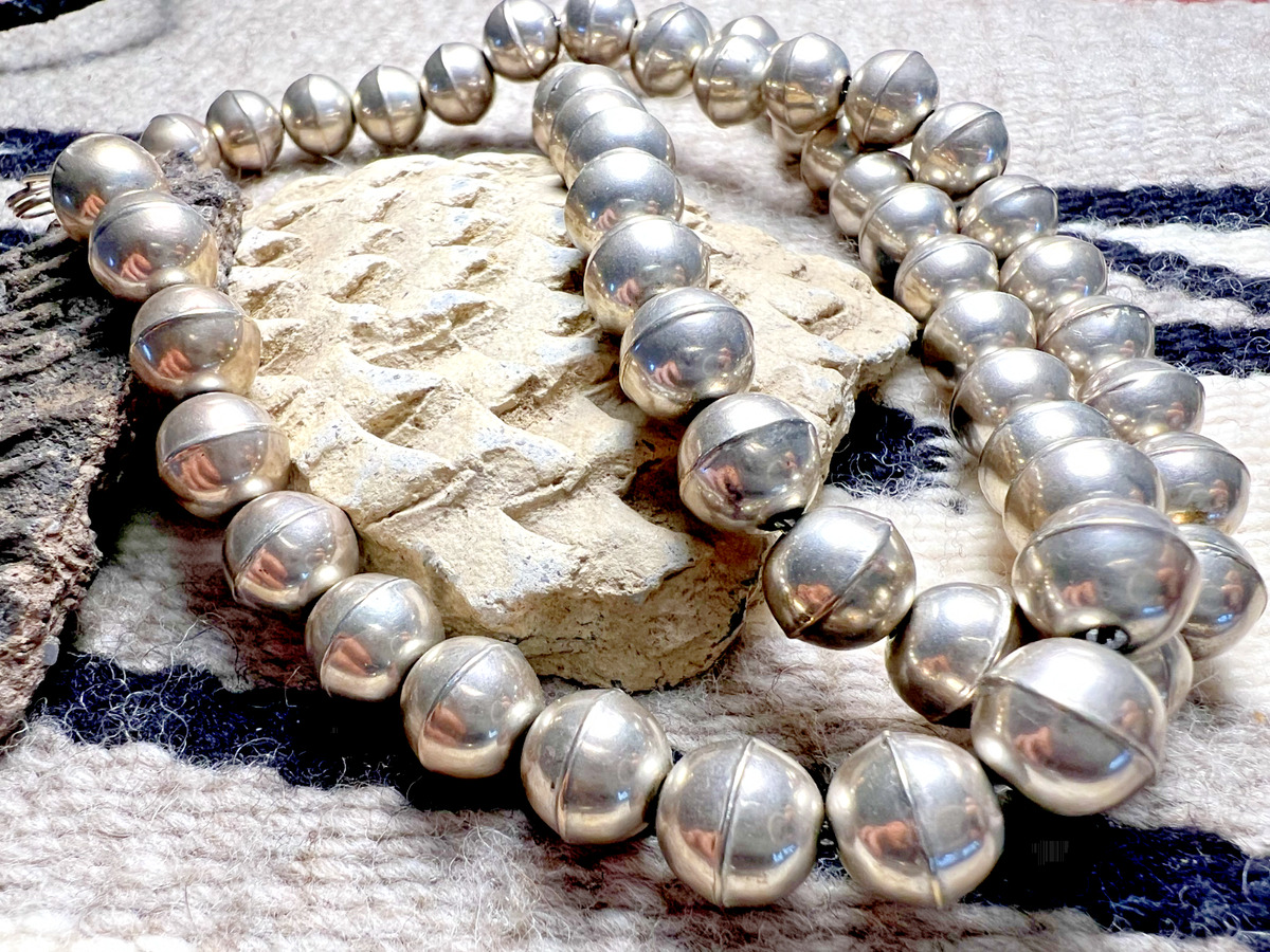 Navajo Pearls for sale | eBay Navajo Pearls for sale | eBay