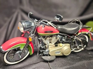 Franklin Mint 2010 Harley-Davidson Electra Glide 1:10 Scale Inv. #4711 - Picture 1 of 6