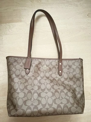 NEW Coach F58292 City Zip Tote Bag Khaki/Saddle - Image 1 of 4