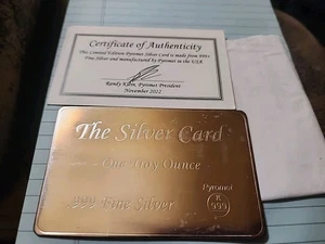 LA TARJETA DE PLATA, BARRA DE ARTE DE PLATA, 1 OZ. .999+ PLATA FINA, 2022! - Imagen 1 de 4