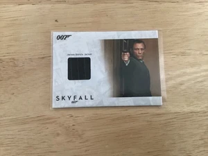 James Bond 007 Skyfall Daniel Craig Relic Card SSC23 #098/200 - Picture 1 of 2