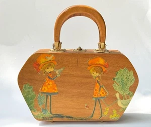 Vintage Mid-Century Whimsical Wooden Decoupage Girl Figures Hard Box Purse Madge - Picture 1 of 8