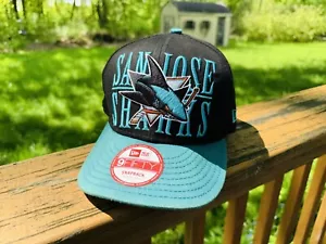 RARO San Jose Sharks Sombrero Gorra Snap Back Negro Verde azulado NHL Hockey Nueva Era De Colección - Imagen 1 de 8