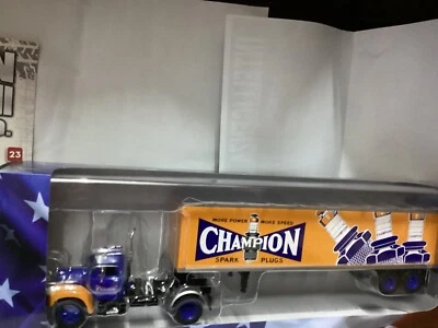 camion americani  MACK B 61 T 1956, CHAMPION  1/43 die-cast  ALTAYA - Immagine 1 di 4