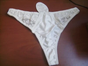 Lingerie de mariage : string blanc Royal Mariage taille XL ou 46 neuf+ét. - Picture 1 of 1