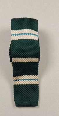 Banana Republic Knit Tie Green Horizontal Stripe Pattern Slim Modern One Size  - Image 1 of 4