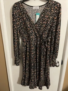 Kaileigh Pamela Strick Faux Wickelkleid - Größe Small Neu mit Etikett schwarz geblümt - Bild 1 von 6