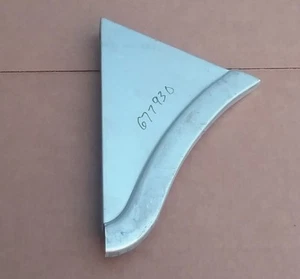 PANEL TRASERO DERECHO GUARDABARROS DELANTERO JEEP - 71 Y PRIOR > CJ5, CJ6, M38A1 > FABRICANTE DE EQUIPOS ORIGINALES - Imagen 1 de 2