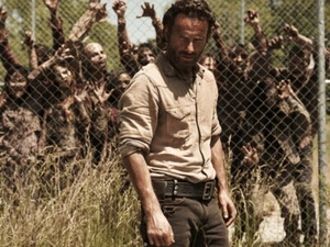 V1275 The Walking Dead Lincoln Rick Grimes Zombies Decor WALL POSTER PRINT UK - Picture 1 of 13