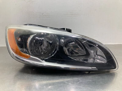 2015 Volvo V60 OEM Right Hand Passengers Side Halogen Headlight Assembly 16-18 - Image 1 of 4