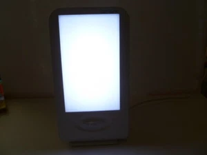 Verilux Happy Light Comfort Lens VT15 Adjustable Brightness SAD Sunshine Lamp - Picture 1 of 6