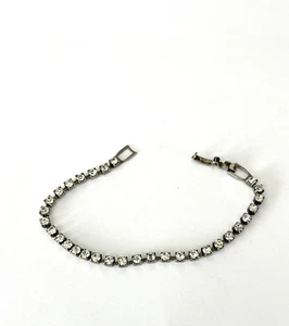 Pulsera Tenis Estrás Transparente Tono Plata Estate Find Vintage - Imagen 1 de 5