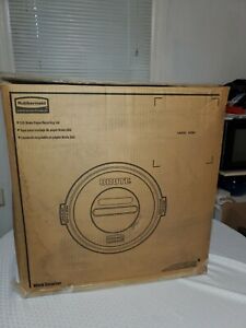 Brute Rubbermaid Commercial Recycling Garbage Can Lids USA 🇺🇸 Box Of Six New 