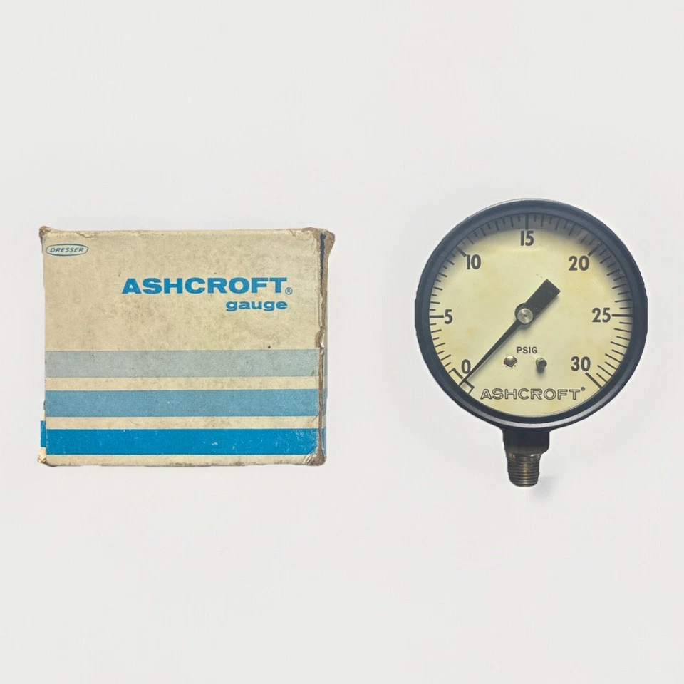 Ashcroft No. 1000 2 & 1/2” Brass 1/8” NPT 30 PSI Lower Pressure Gauge - Image 1 of 4
