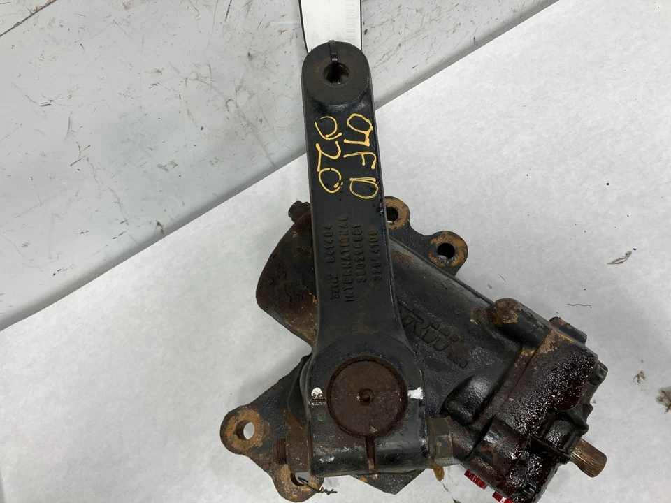Ford LCF55 Steering Gear/Rack, Trw/Ross TAS372596 | Used - Image 1 of 4