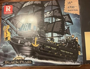 Building Blocks Pirates of Caribbean Pirate Ship Large Black Pearl 4708 PCS - Picture 1 of 7