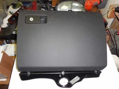 Guantera Passat 2010 468388 Foto 1 de 4