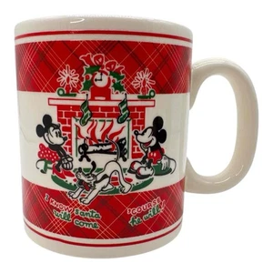 Taza de Navidad de colección Disney Store "Nuestro árbol genealógico" aspecto antiguo Mickey y Minnie Mouse - Imagen 1 de 6