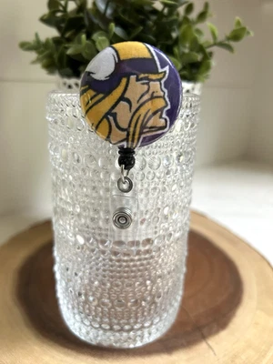 Minnesota Vikings Retractable ID Name Badge Holder Reel alligator clip fabric - Image 1 of 2