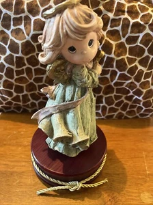 precious moments musical figurine - Picture 1 of 5