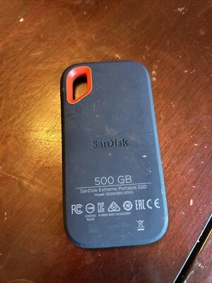 SanDisk Extreme 500GB USB-C Portable External SSD (SDSSDE60-500G) - Image 1 of 2