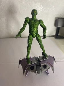 Spider-Man Movie 2002 6" Green Goblin Super Poseable Figure with Glider ToyBiz - Bild 1 von 11