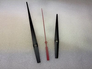 Quarz Batterie Uhr Spatenzeiger für 12 bis 14" Zifferblatt mit Sekundenzeiger - Bild 1 von 3