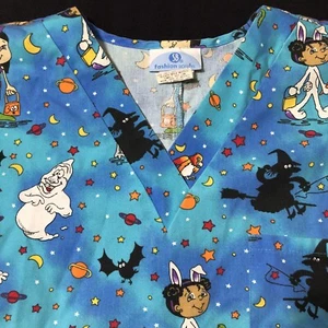 SB Fashion Scrub Top Halloween Pumpkin Witch Cat Bat Ghost Women's Medium M - Picture 1 of 8