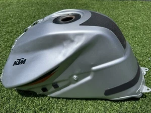 KTM 1290 Super Duke R Evo (2022-2023) Fuel Tank OEM Gas Tank OEM# 61707013144BGA - Picture 1 of 7