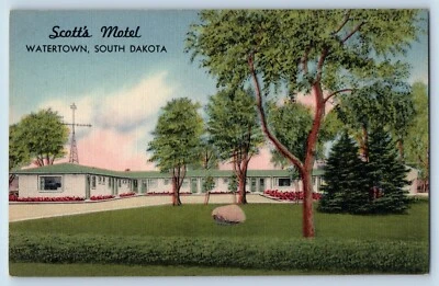Watertown South Dakota SD Postcard Scott's Motel Junction Highway Exterior c1940 - Image 1 of 2